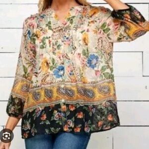 Chic Floral Women's Blouse
